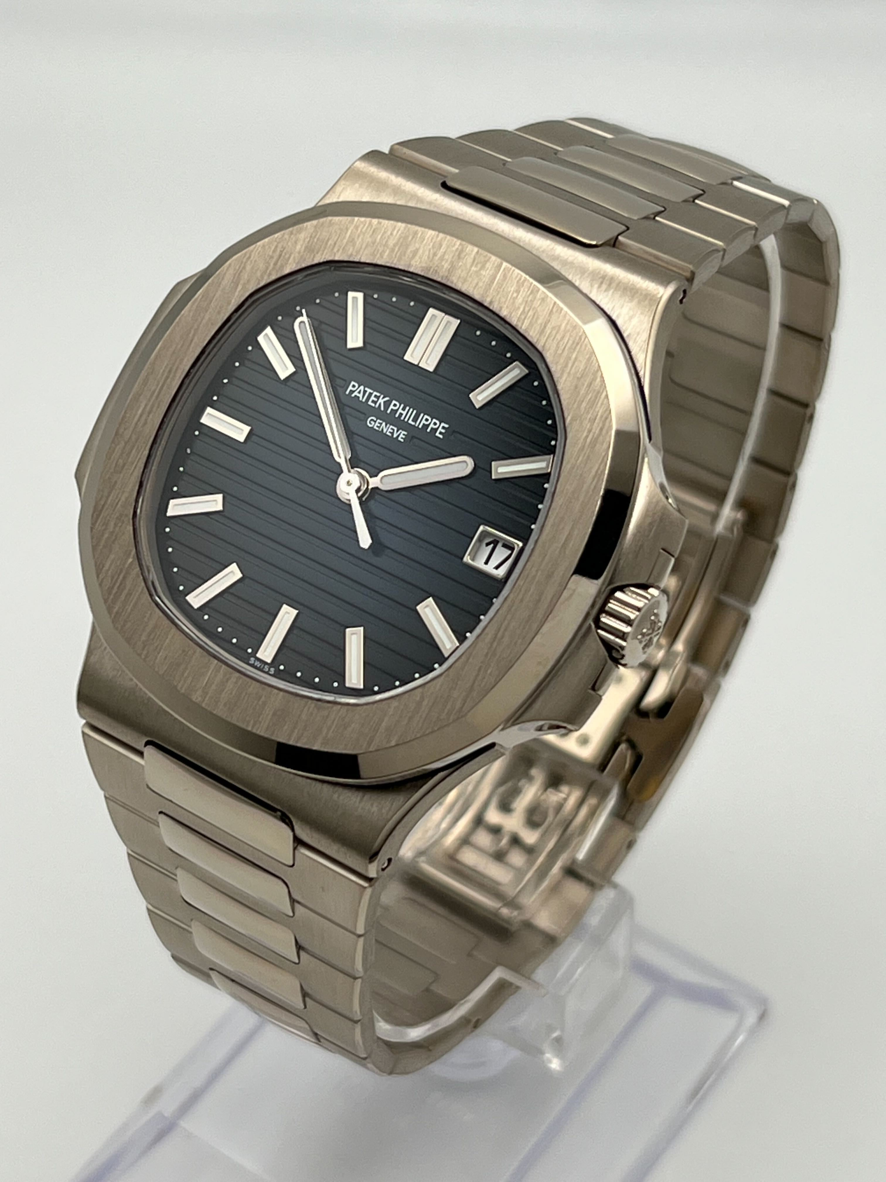 Patek Philippe Nautilus White Gold Blue Dial 5811/1G-001