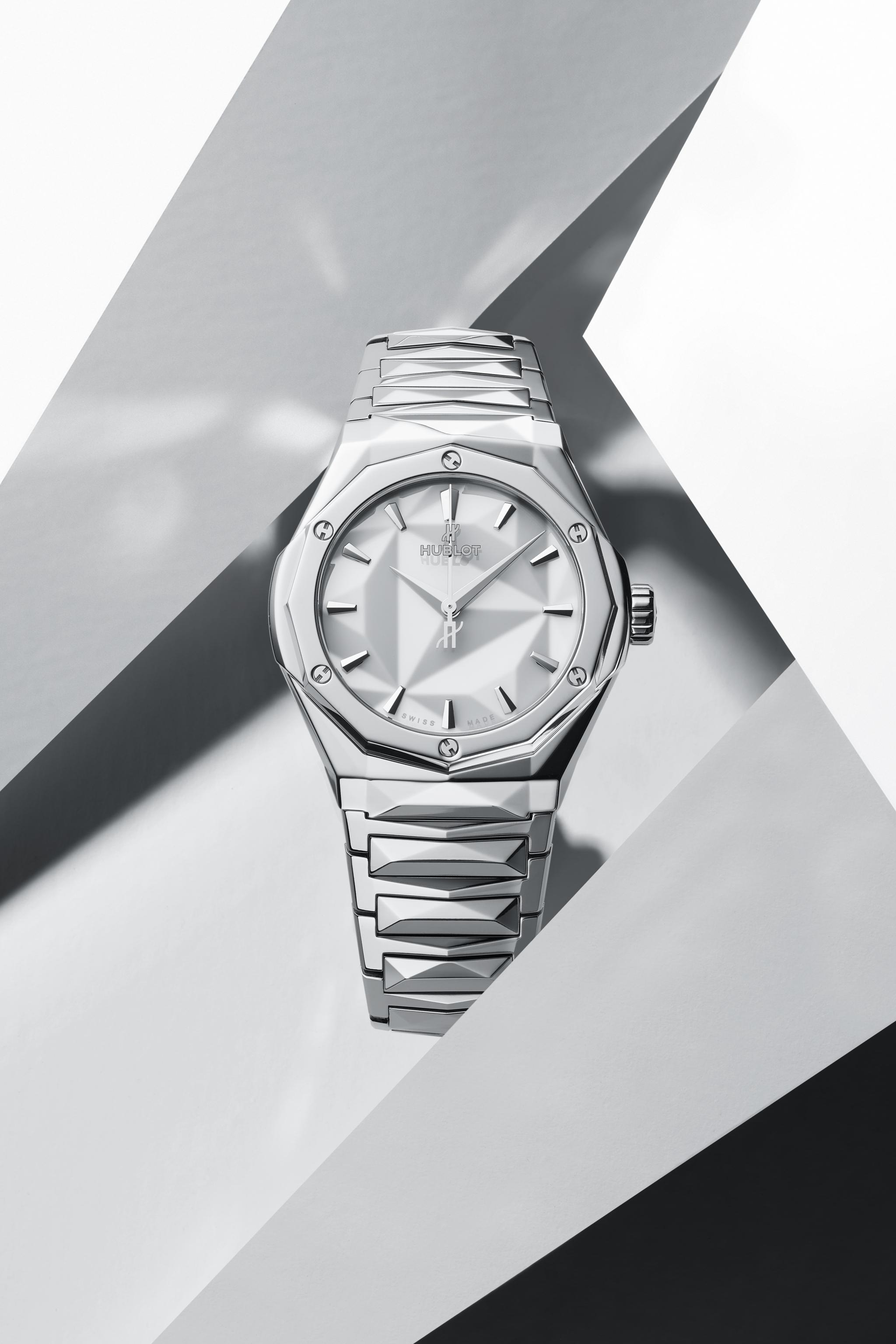 HUBLOT Classic Fusion Orlinski Bracelet Titanium White 40mm 550.NS.2200.NS.ORL22