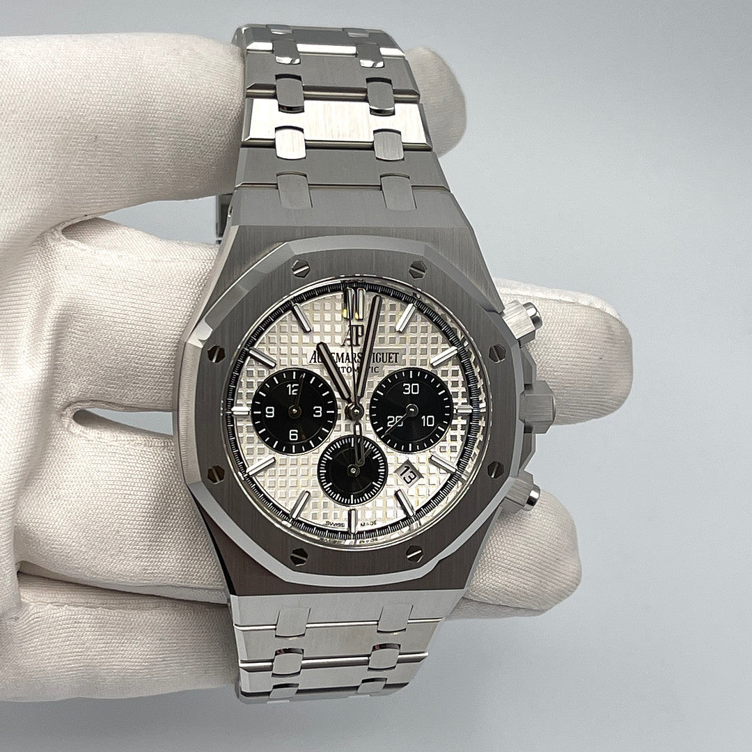 Audemars Piguet Royal Oak Chronograph 41mm Steel White Dial 26331ST.OO.1220ST.03 (2020)