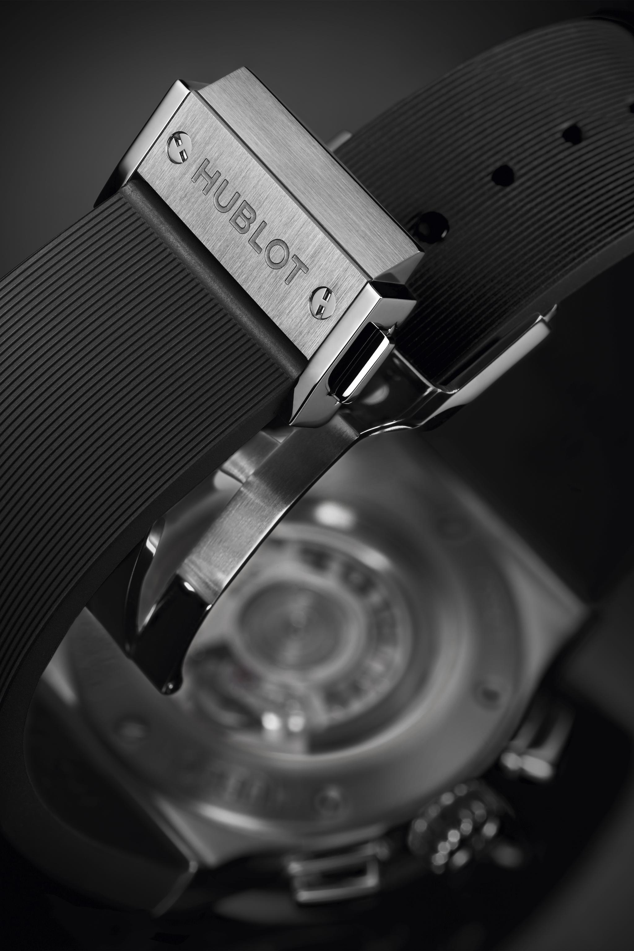 HUBLOT Classic Fusion Aerofusion Titanium 45mm 525.NX.0170.RX