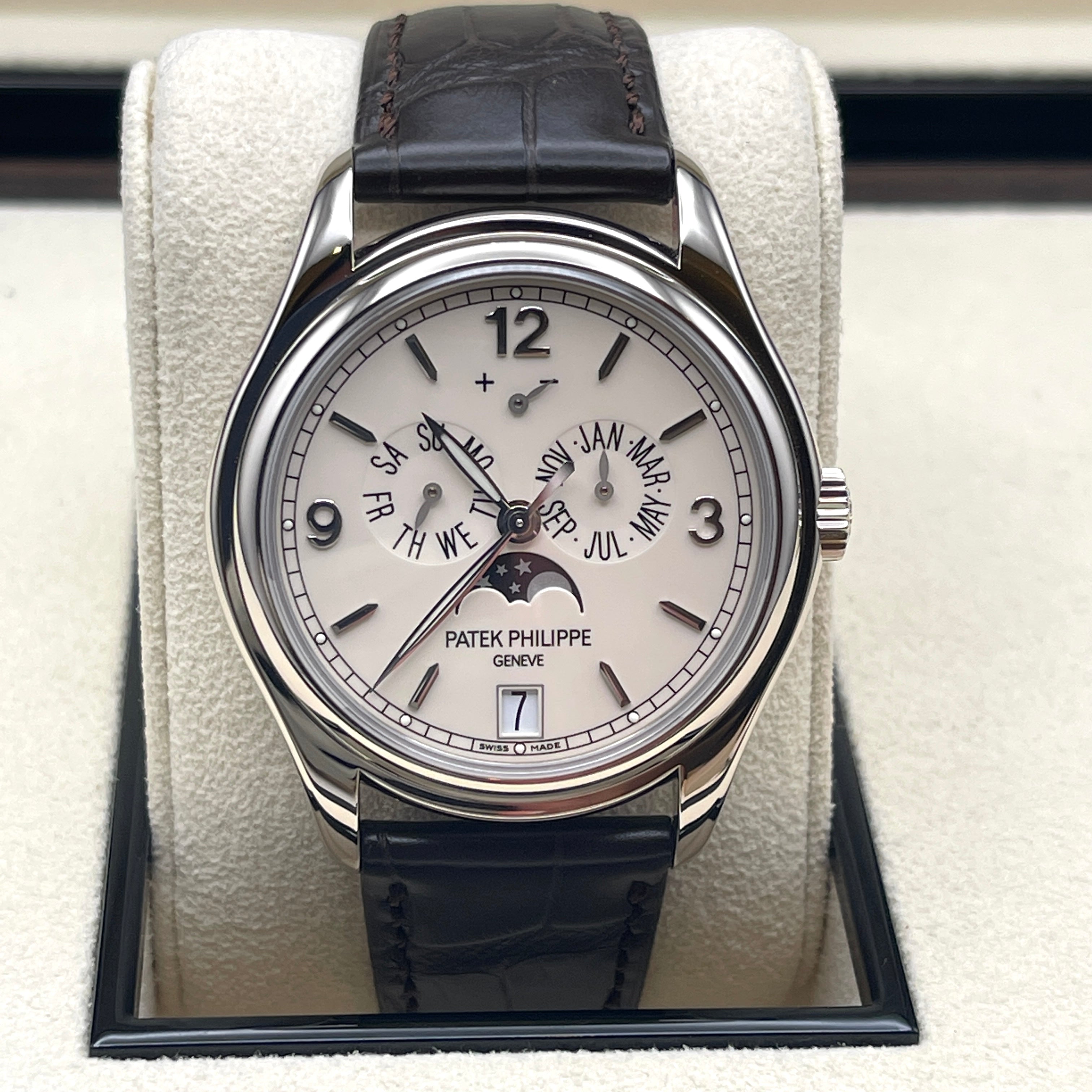 Patek Philippe Complications Moon Phases Annual Calendar 5146G-001