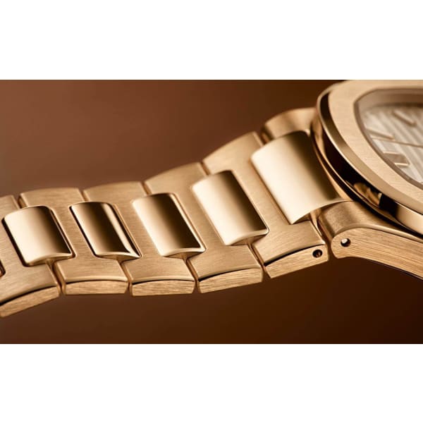 Patek Philippe Nautilus Rose Gold 7118-1R-001 with Silvery Opaline dial